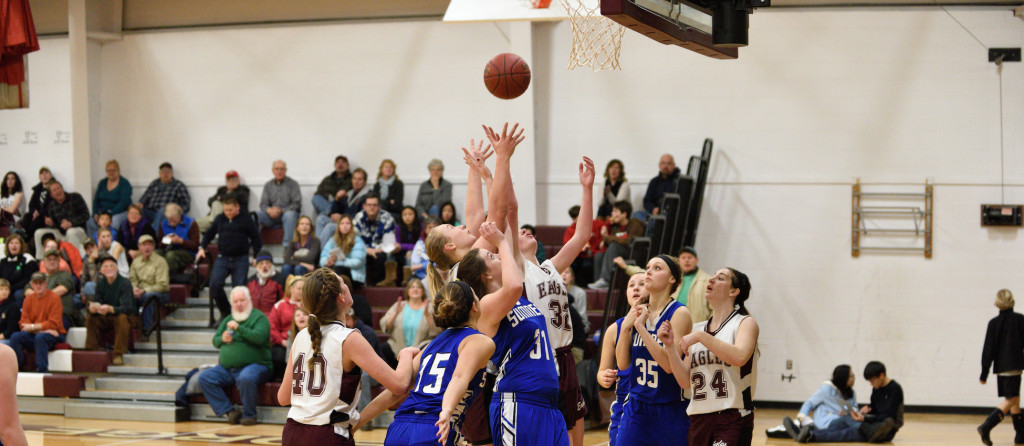 The Eagles  victorious over Sumner. Photo by Franklin Brown