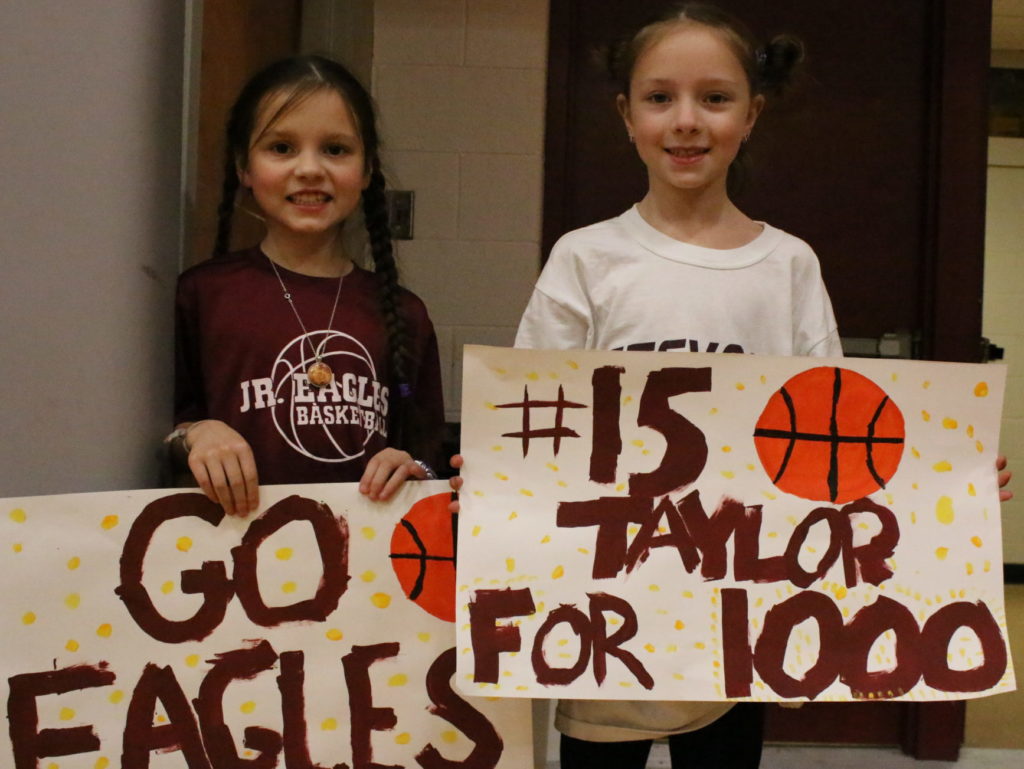 Bailey, left, and Logan Townsend show their Eagles pride. Photo by Anne Berleant