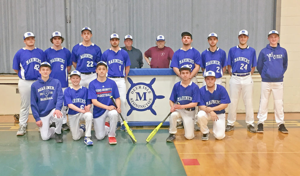 The 2018 Deer Isle-Stonington baseball team