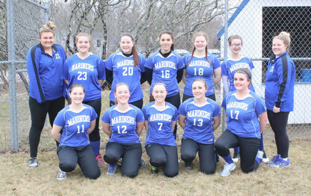 The 2018 Deer Isle-Stonington softball team